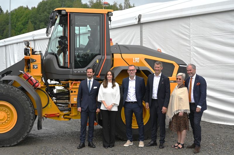 volvo-ce-inaugurates-new-facilities-to-support-production-of-electric-wheel-loaders-01jpg